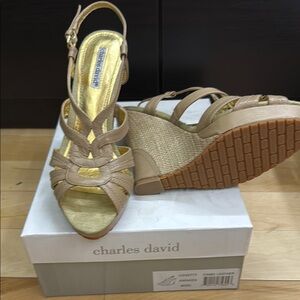Charles David Women's Tan Wedge Sandals